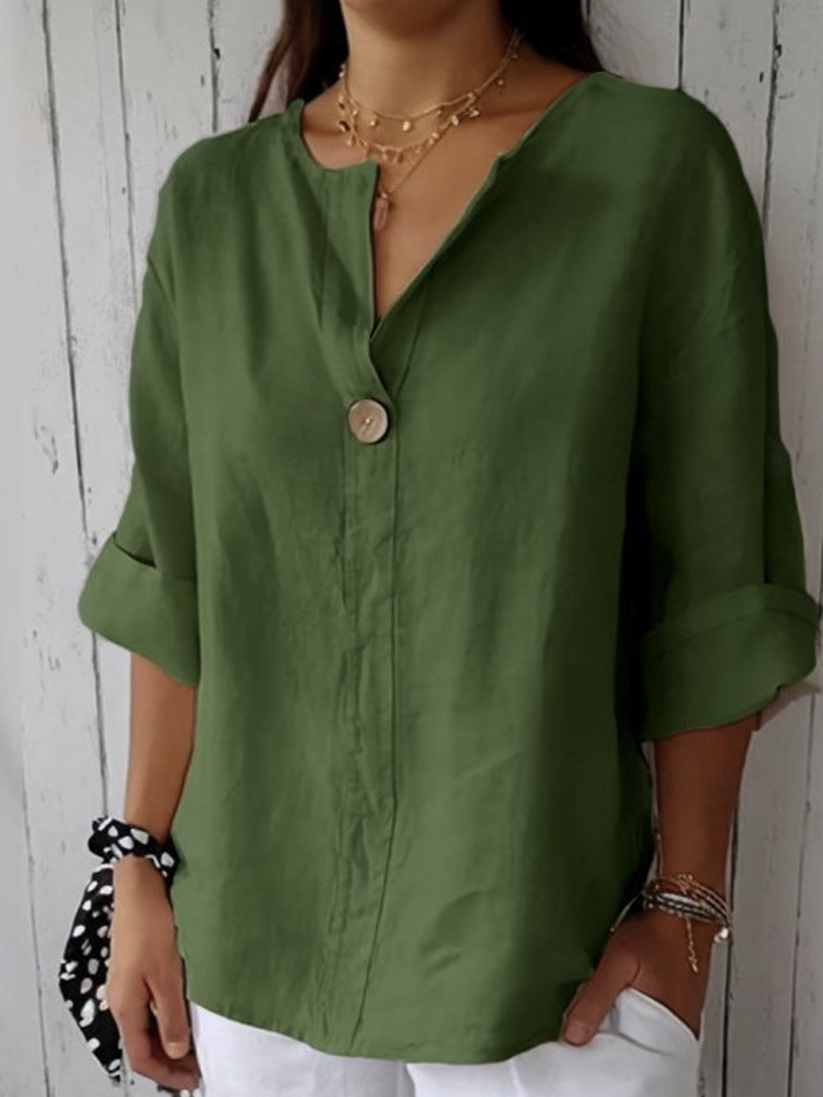 SASHA – RELAXED V-NECK BLOUSE