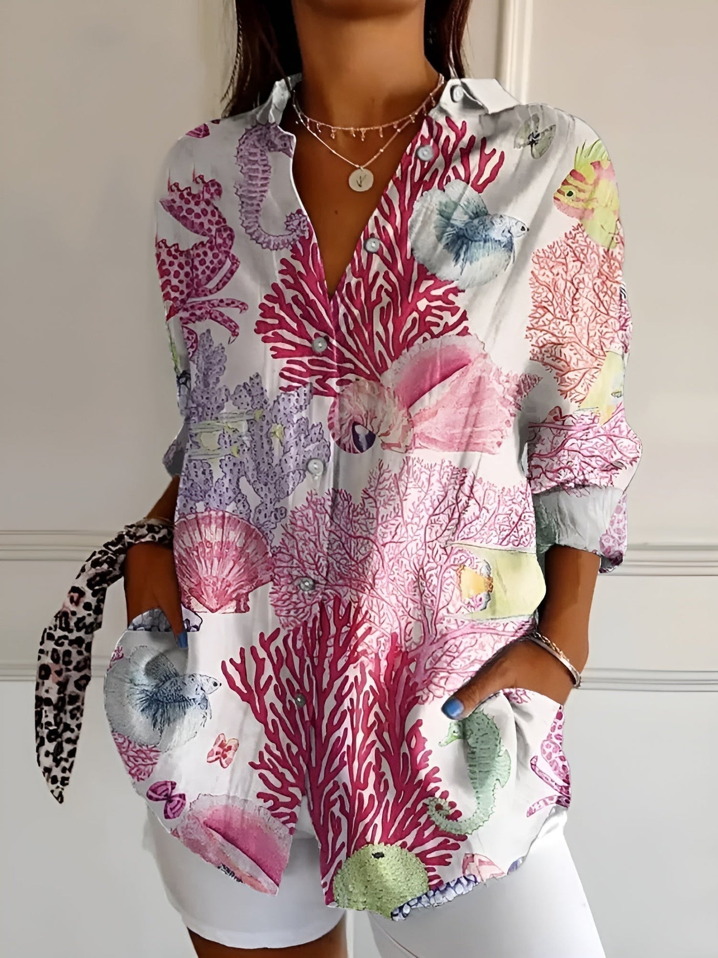 LOZZA – FLORAL BUTTON-UP BLOUSE